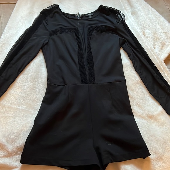 Mesh Cut Romper - Picture 1 of 3